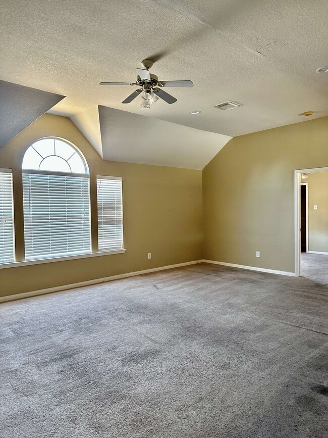 Building Photo - 1322 Magnolia Dale Dr