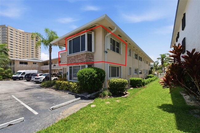 Foto del edificio - 3216 SE 12th St