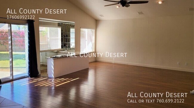 Foto del edificio - Gorgeous 5BR/3.5BA Pool Home for Long Term...