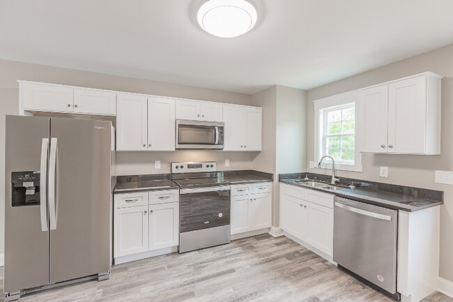 Foto del edificio - 120 Wildwood Ln