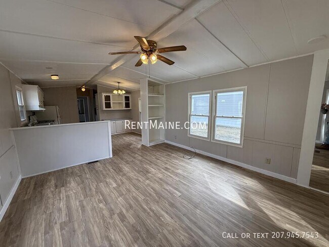 Foto del edificio - 799 Stillwater Ave