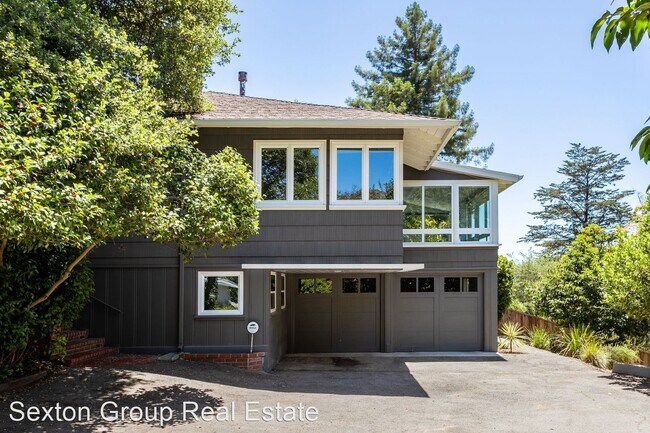 Building Photo - 3 br, 3 bath House - 2743 Carisbrook