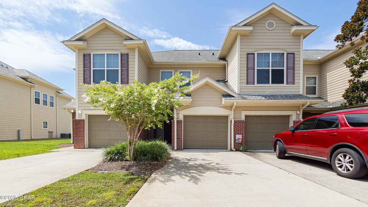 Foto principal - 1602 Baldwin Rowe Cir
