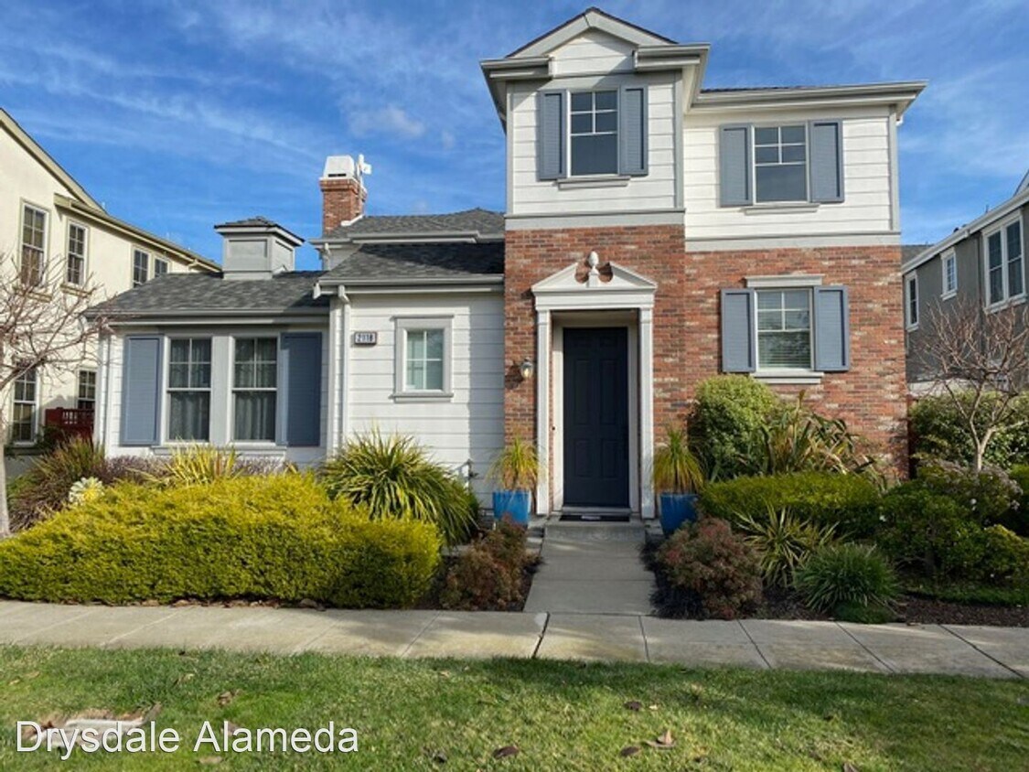 4 br, 3 bath House 2118 Coral Sea Street House Rental in Alameda, CA