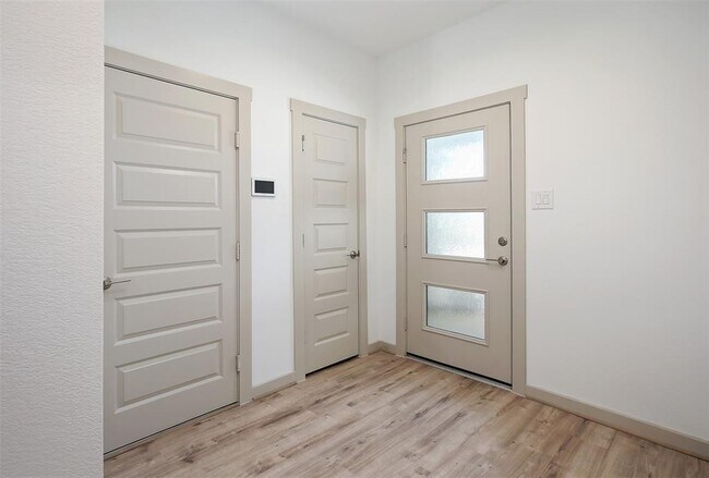 Building Photo - 13444 Silver Egret Ln