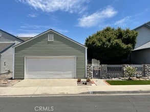 Building Photo - 22 Monticello