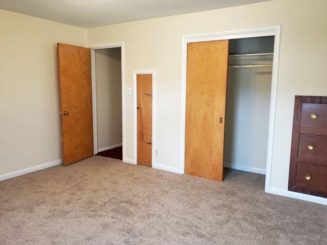 Building Photo - 3 bedroom in Billings MT 59102