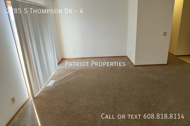 Foto del edificio - 2285 S Thompson Dr