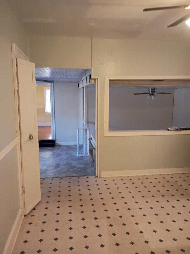 Building Photo - 1254 Radio Dr