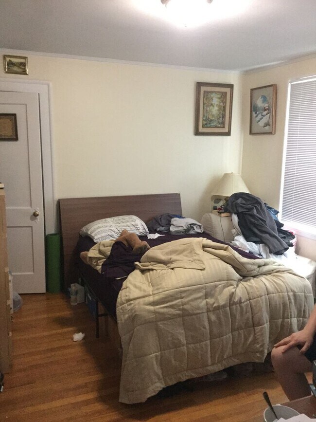 Photo - No Brokers Fee, Pets-Friendly , Parking Included, Porch, Laundry on a Site Apartment