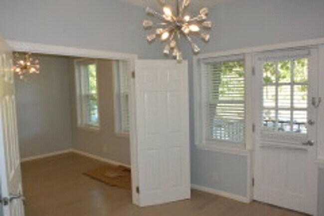 Foto del edificio - 3 Bed 2 Bath - Allston/Brighton 9/1