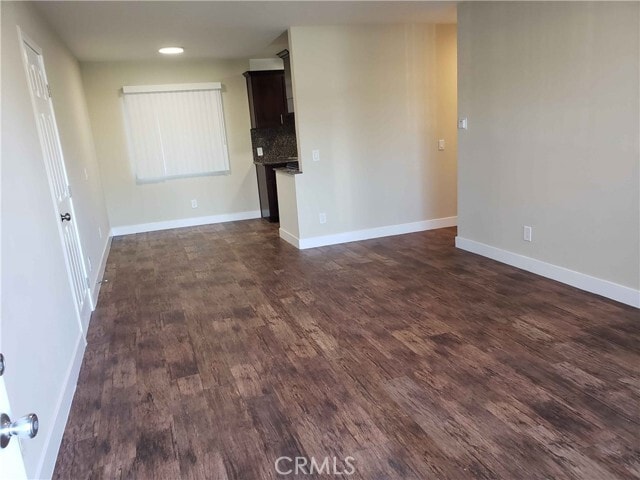 Foto del edificio - 1307 Rolland Curtis Pl