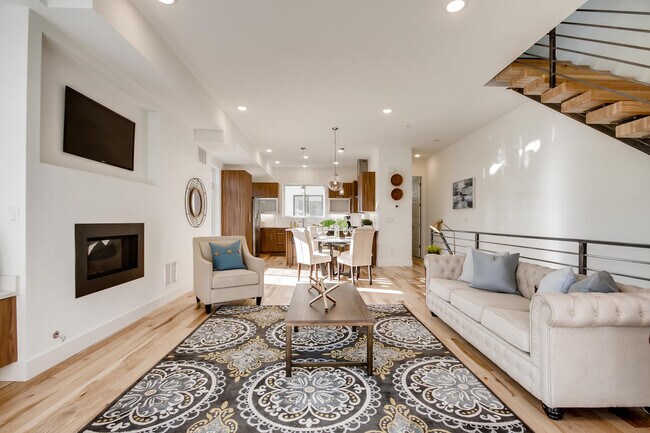 Foto del edificio - 5479 S Prince St