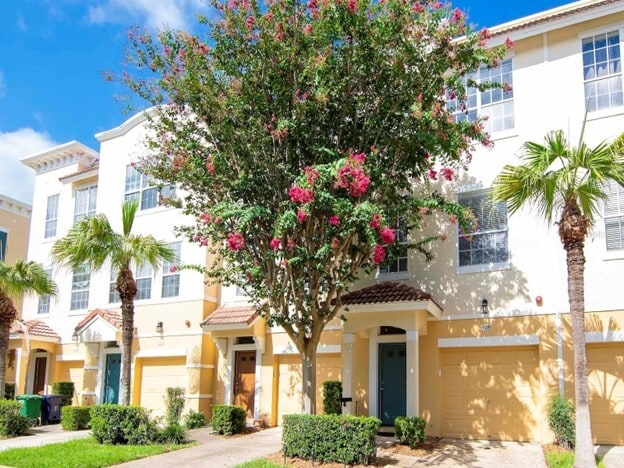 Building Photo - 5609 Gaspar Oaks Dr
