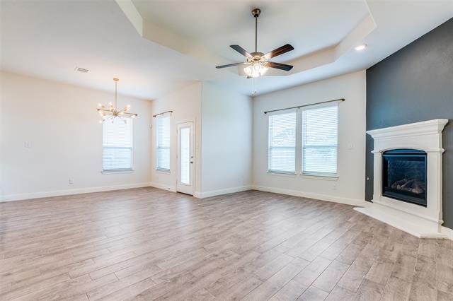 Foto del edificio - 7412 Twisted Thicket Ln