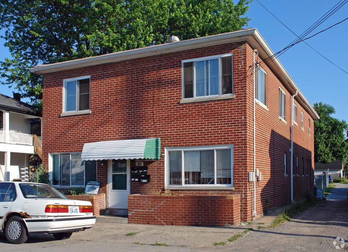 Primary Photo - 714 W 35th St