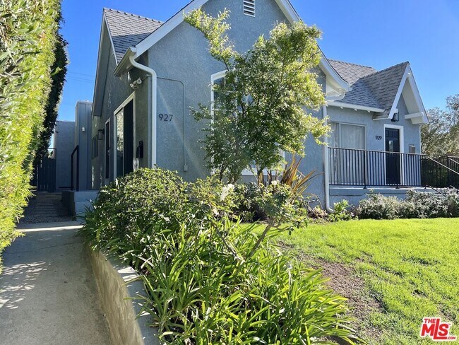 Foto del edificio - 927 16TH St