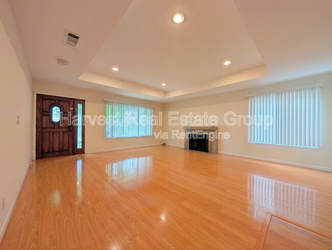 Foto del edificio - 3266 Santa Isabella Ct