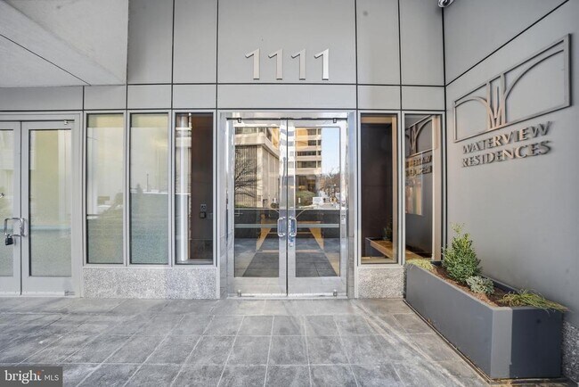 Foto del edificio - 1111 19th St N