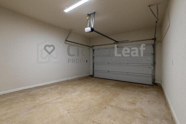 Foto del edificio - 10359 Lynwood Crk