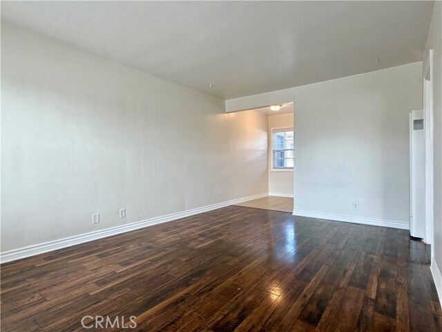 Foto del edificio - 982 W Hamilton Ave