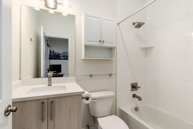 Foto del edificio - Amazing Denver Furnished 2 bedroom rental