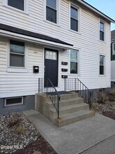 Building Photo - 669 Pawling Ave