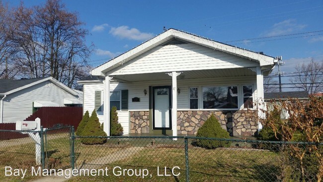 Building Photo - 17 Longeron Dr