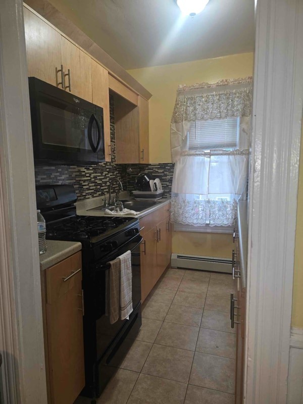 Photo - 80 Potters Ave Apartment