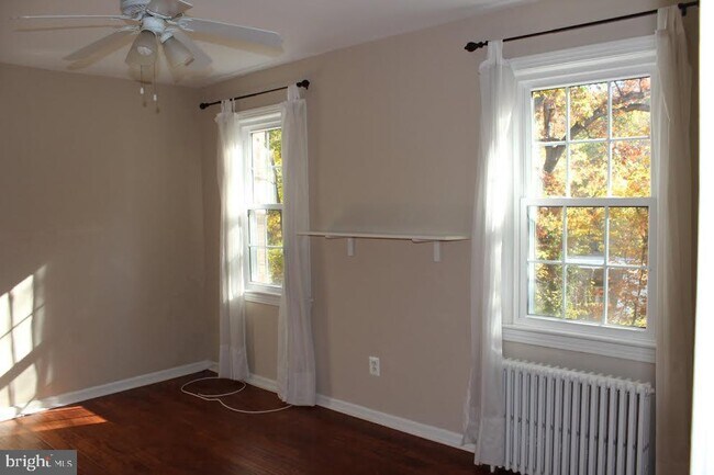 Foto del edificio - 5106 Columbia Pike