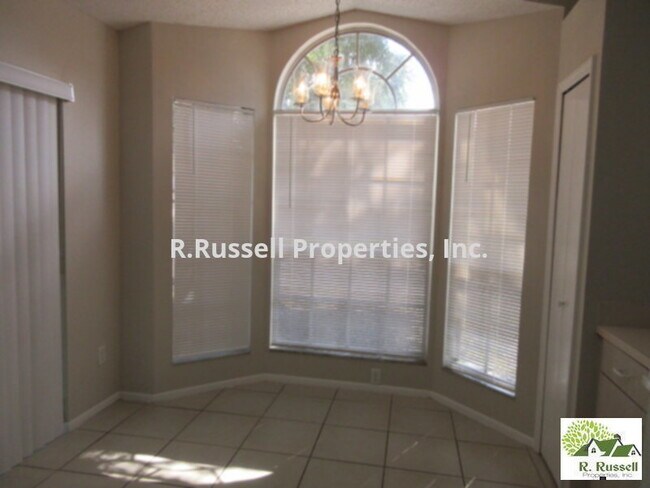 Foto del edificio - 1004 Hamlet Dr