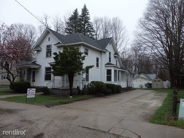 Building Photo - 1 br, 1 bath Apartment - 106 W Main St