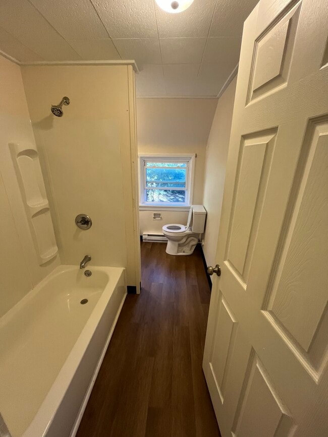 Building Photo - 381 Liberty St