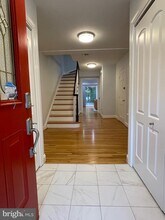 Building Photo - 602 H St SW