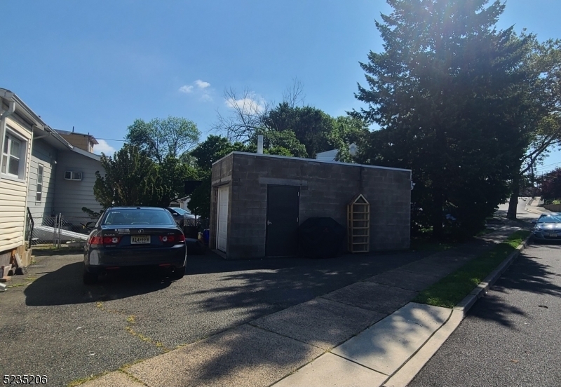 Building Photo - 48 Brookline Ave