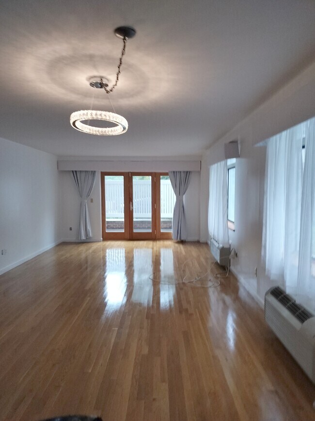 Foto del edificio - 332 Franklin St