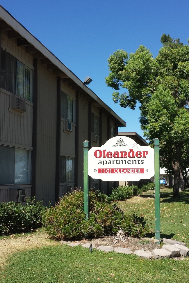 Foto del edificio - 1101 Oleander Ave