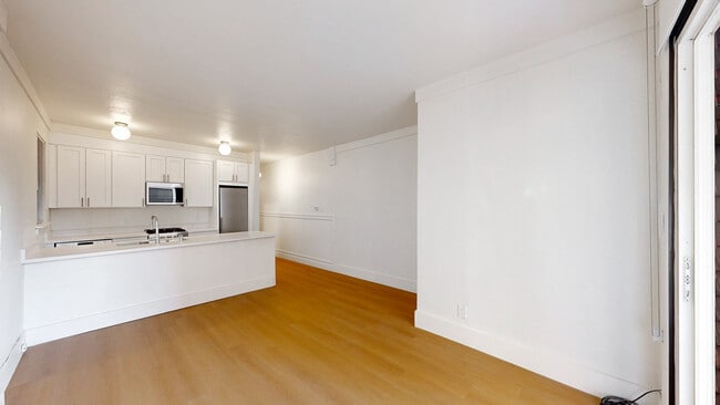 Foto del edificio - 1655 Grant Ave