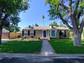 Building Photo - 1412 Del Mar Ave