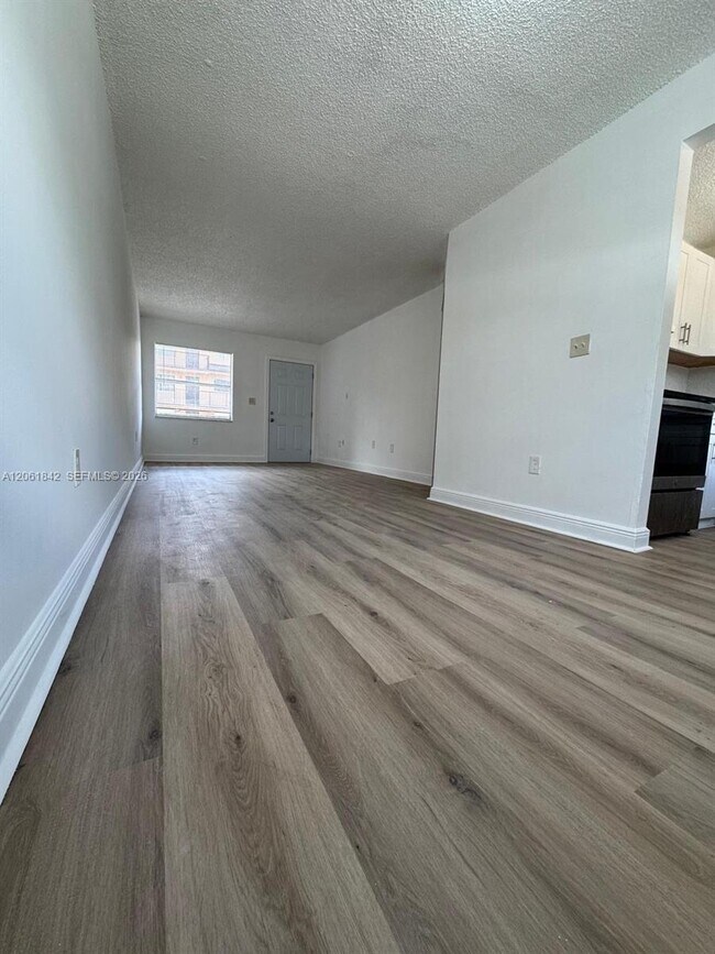 Foto del edificio - 5441 W 24th Ave