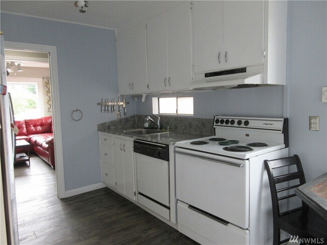 Foto del edificio - Move in Special Amazing 2 Bedroom 1 Bath W...