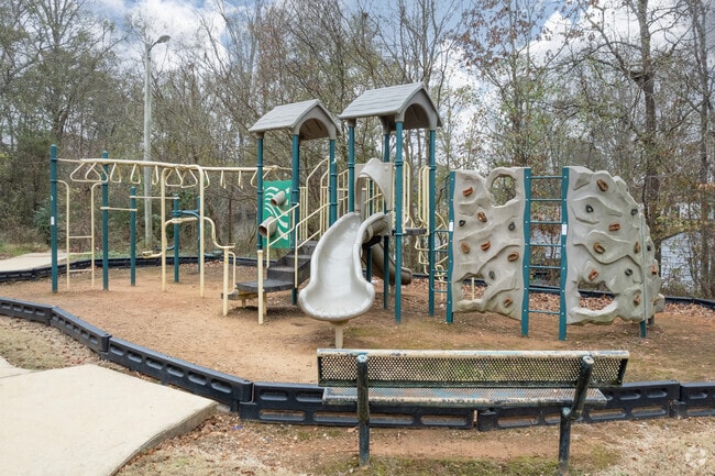Playground - Draymont Crossing
