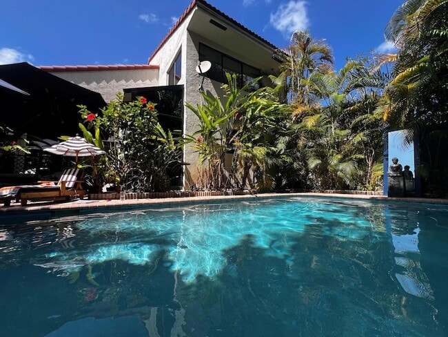 Photo - 7362 Woodmont Ct Townhome