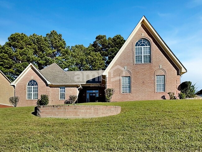 Building Photo - 4946 Rivercrest Ln