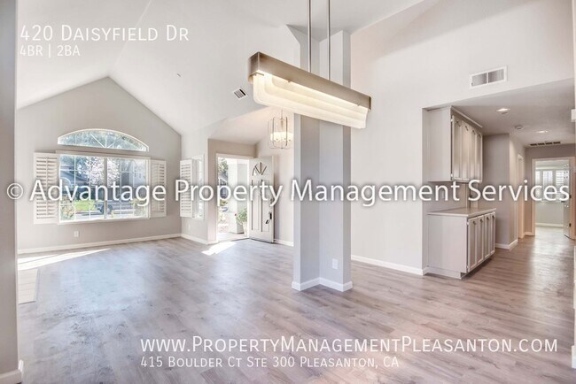 Foto del edificio - 420 Daisyfield Dr