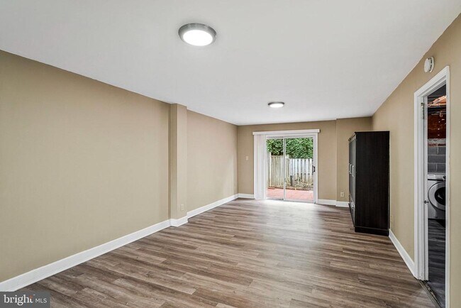 Foto del edificio - 14707 Bentley Square