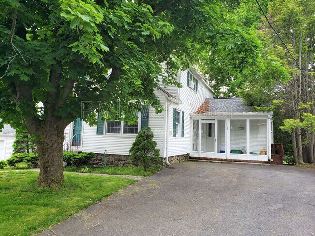Foto del edificio - 26 Worthington Ave