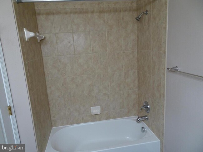 Foto del edificio - 9712 Handerson Pl