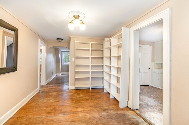 Foto del edificio - Green Hills Apartment for Rent!