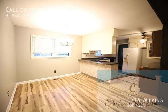 Foto del edificio - Beautiful 3 bed / 1.5 bath home - corner l...